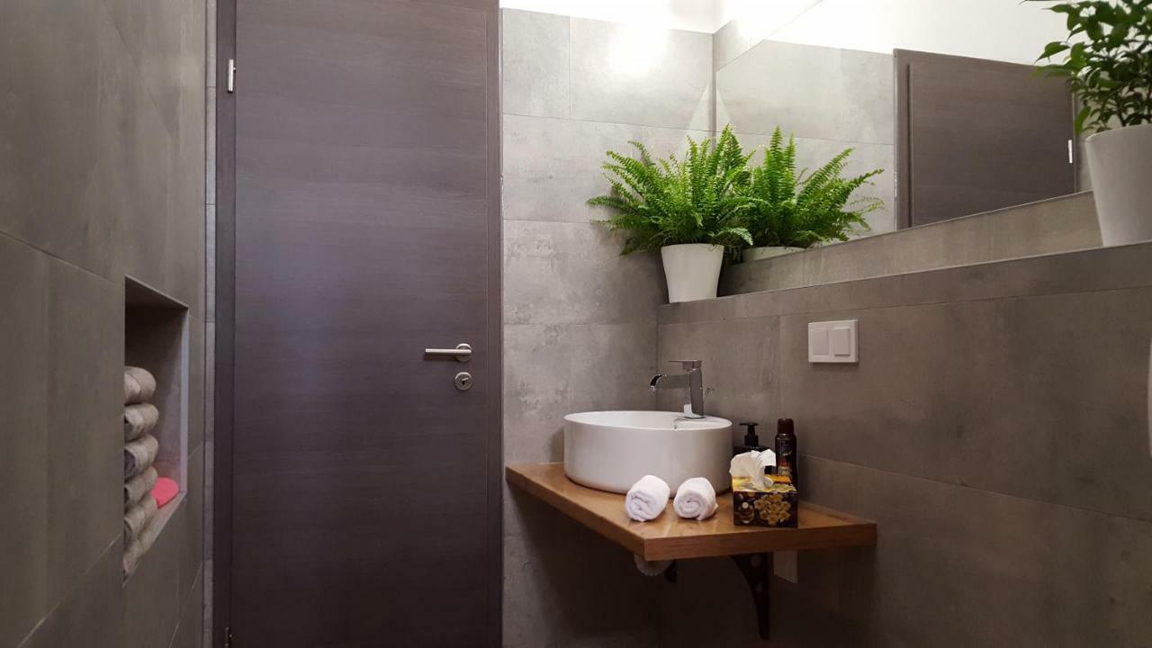 Apartment Imperia *** Пула Экстерьер фото